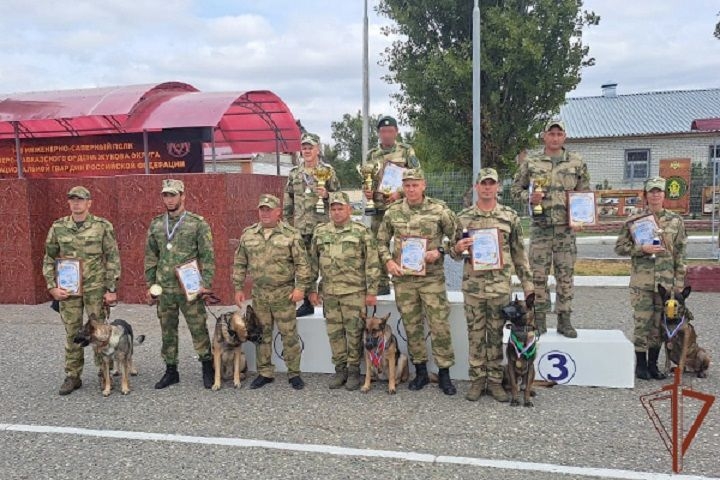 На Ставрополье прошел чемпионат Северо-Кавказского округа Росгвардии по многоборью кинологов