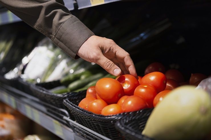 Помидоры, бананы и картофель существенно подорожали на Ставрополье за неделю