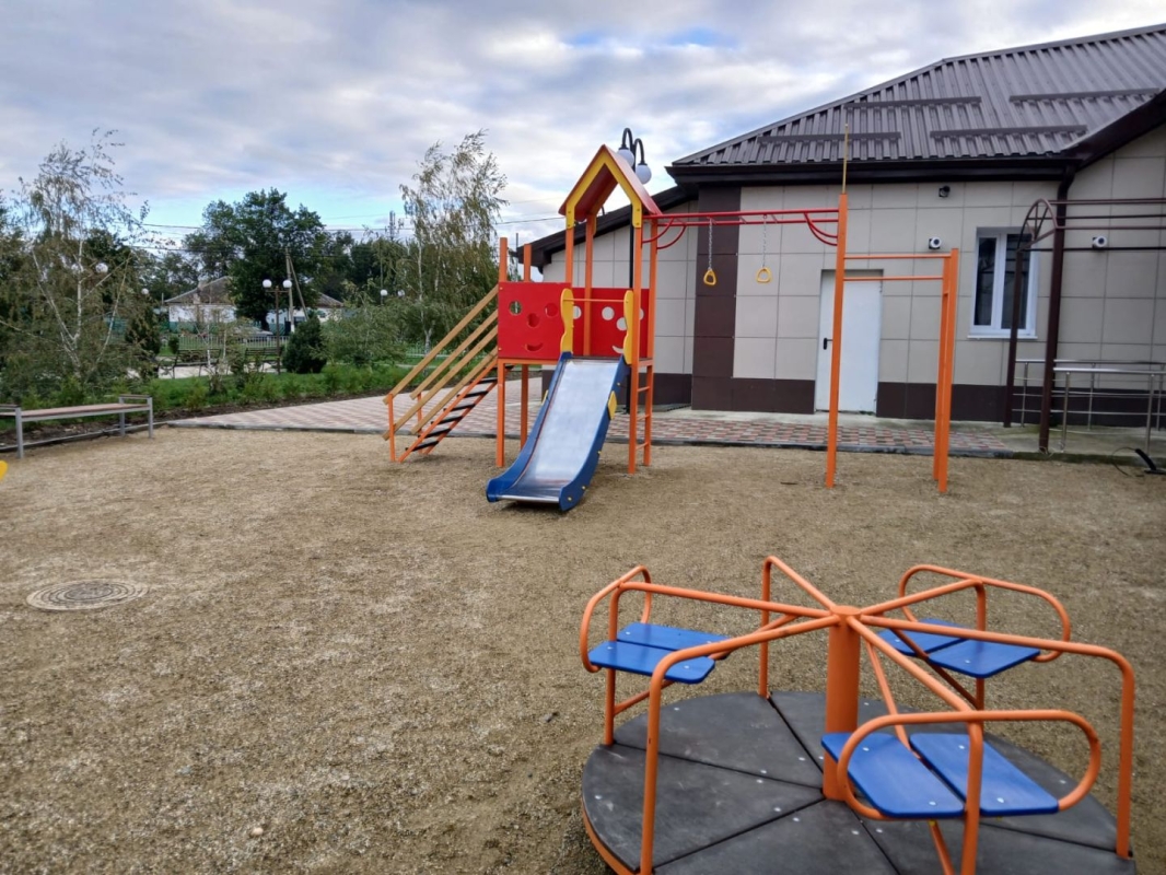 Территорию ДК преобразили на Ставрополье