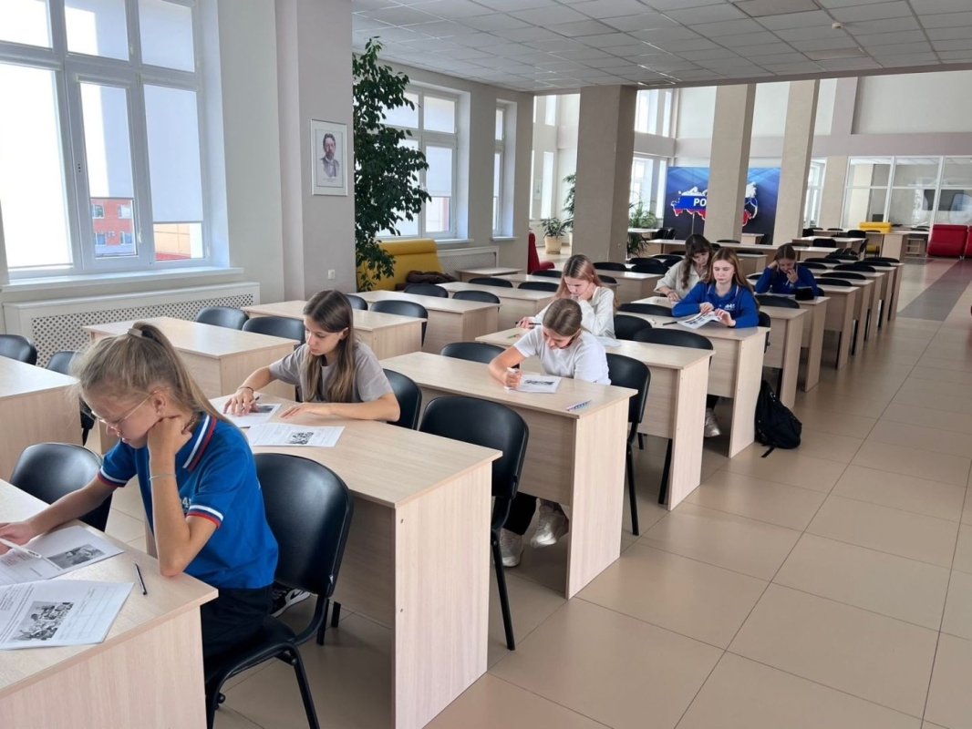 Более 4,5 тыс. юных ставропольцев поучаствовали во всероссийской олимпиаде школьников