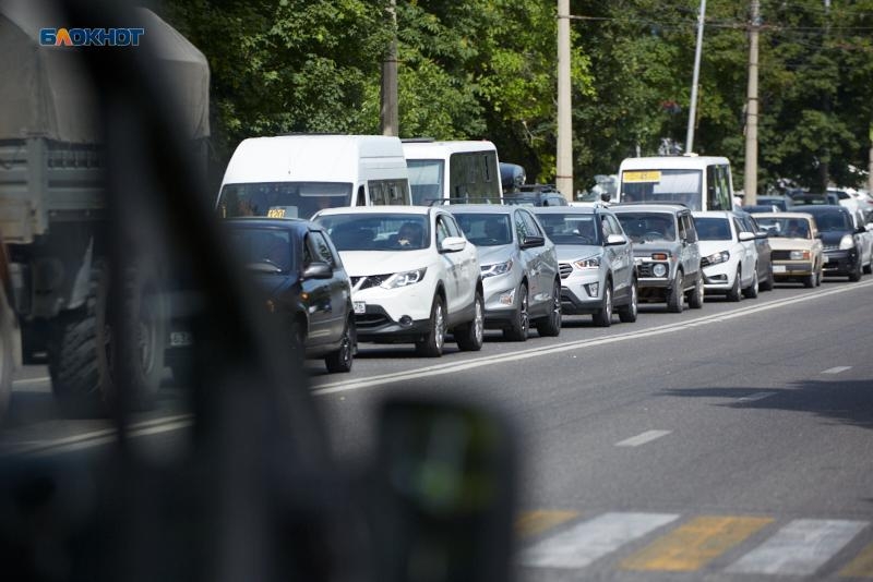 Забитые салоны и игнор правил ПДД обнаружили инспекторы в ходе проверки маршруток в Ставрополе Забитые салоны и игнор правил ПДД обнаружили инспекторы в ходе проверки маршруток в Ставрополе