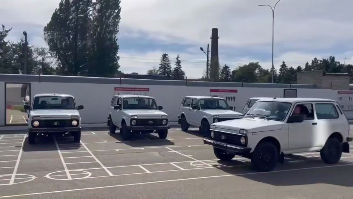 &laquo;Нивы&raquo; передали в зону СВО со Ставрополья