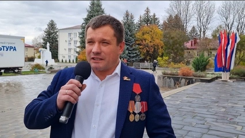 Чиновник из Предгорного округа вернулся к работе после трёх лет службы в зоне СВО