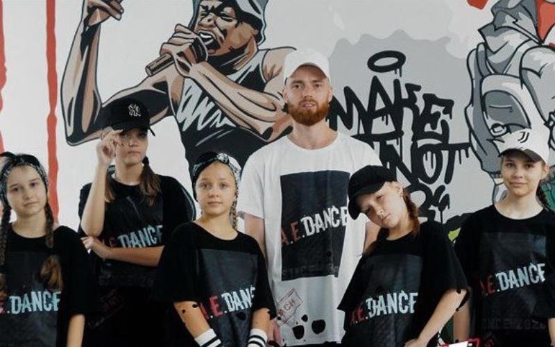 Первая тренировка в танцевальной школе A.E.Dance бесплатно Первая тренировка в танцевальной школе A.E.Dance бесплатно