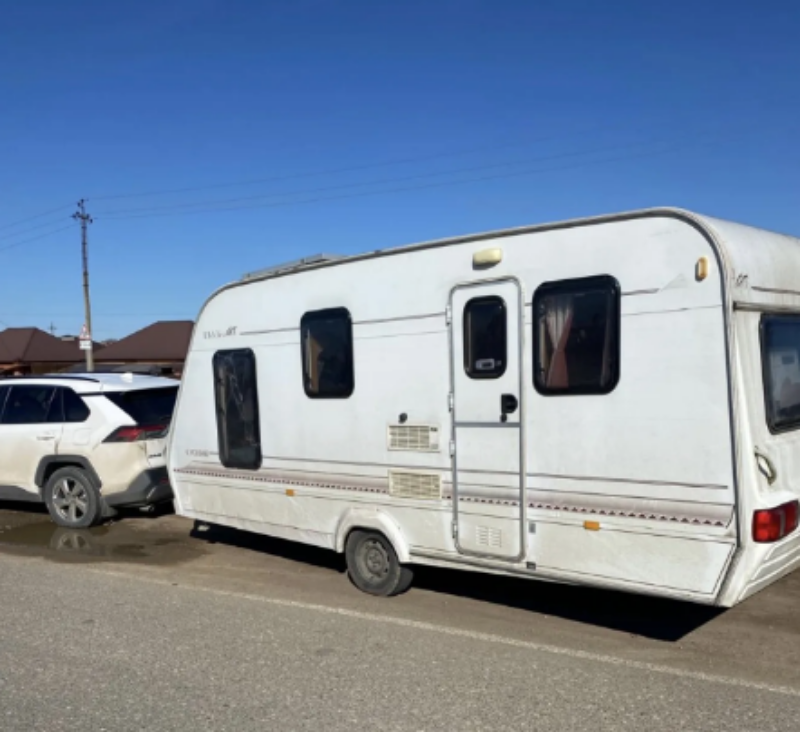 Ставропольца с забитой осетрами морозилкой задержали в Астраханской области Ставропольца с забитой осетрами морозилкой задержали в Астраханской области