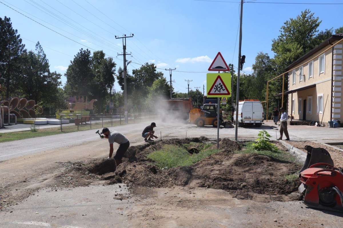 В Новоселицком округе отремонтируют три дороги к домам ветеранов СВО