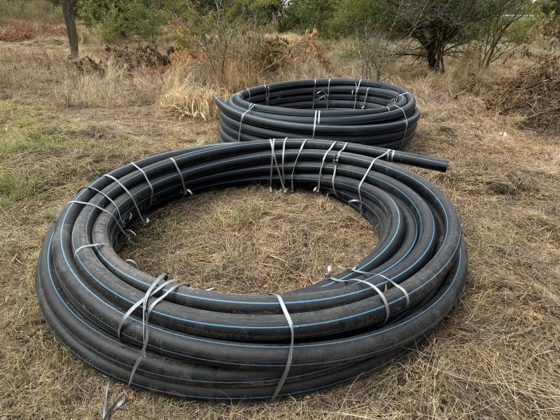 В селе Нины Советского округа обновляют старые сети водоснабжения