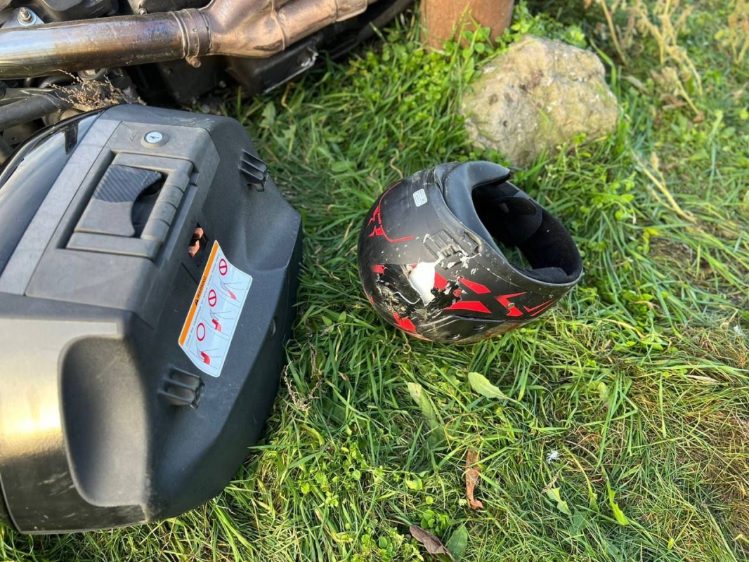 На Ставрополье мотоциклист получил травмы после съезда с дороги На Ставрополье мотоциклист получил травмы после съезда с дороги